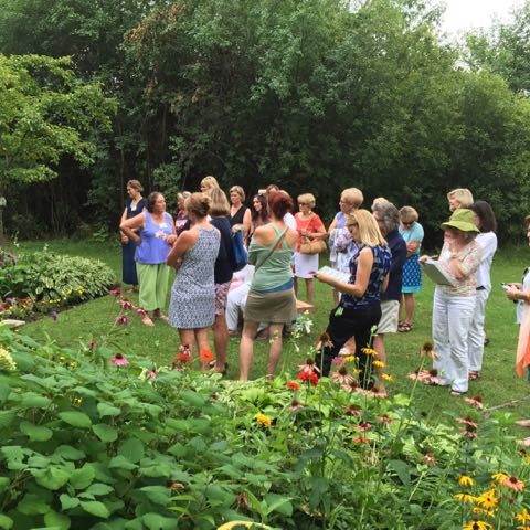 Sister Garden Tour at Connie Getsch